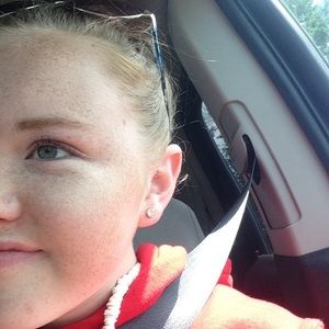 Meet your Posher, Karlia