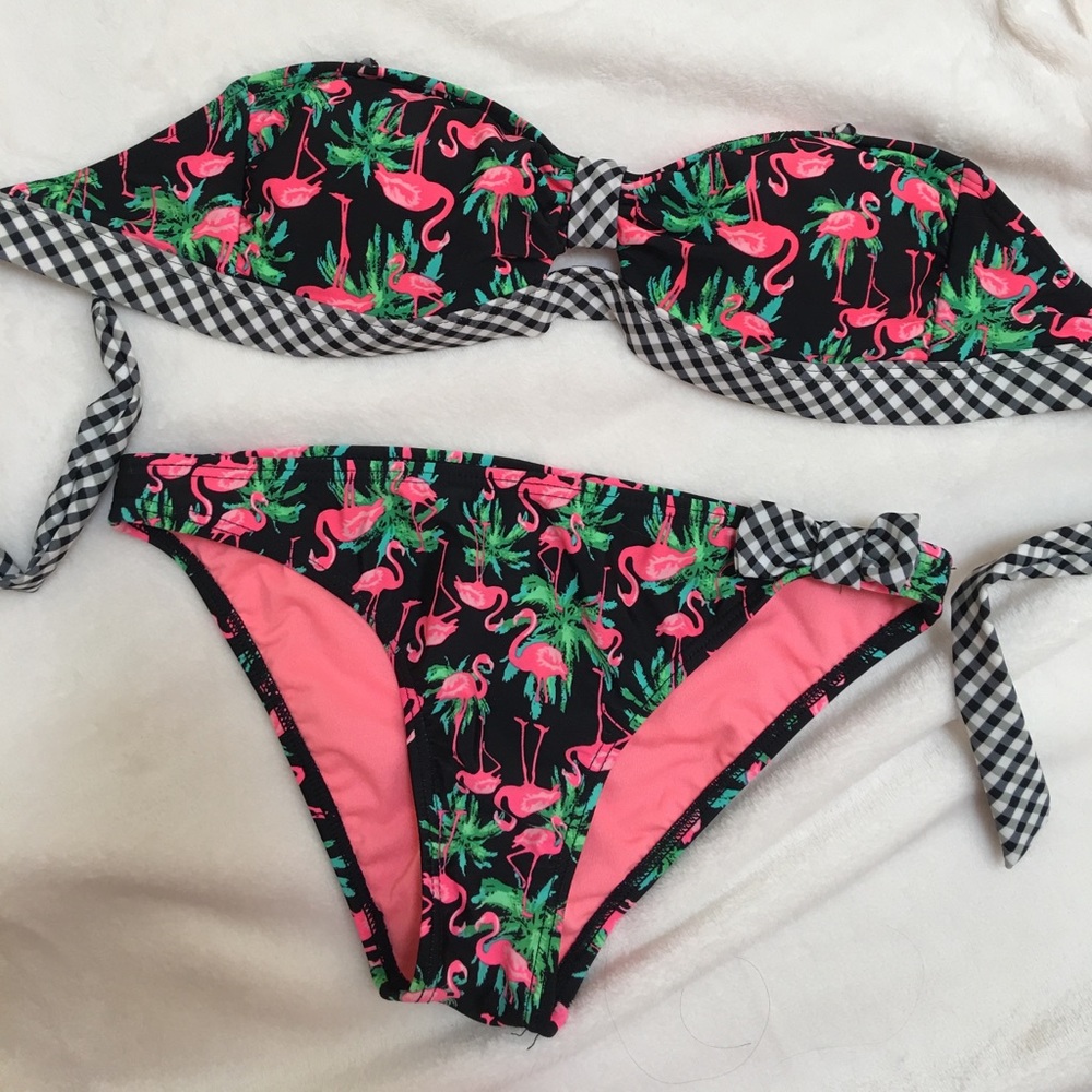 Flamingo bikini 👙