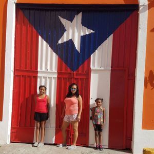 Meet your Posher, Rivera