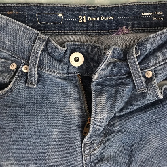 Levi's Acid Wash Modern Rise Skinny Jeans - Picture 4 of 6