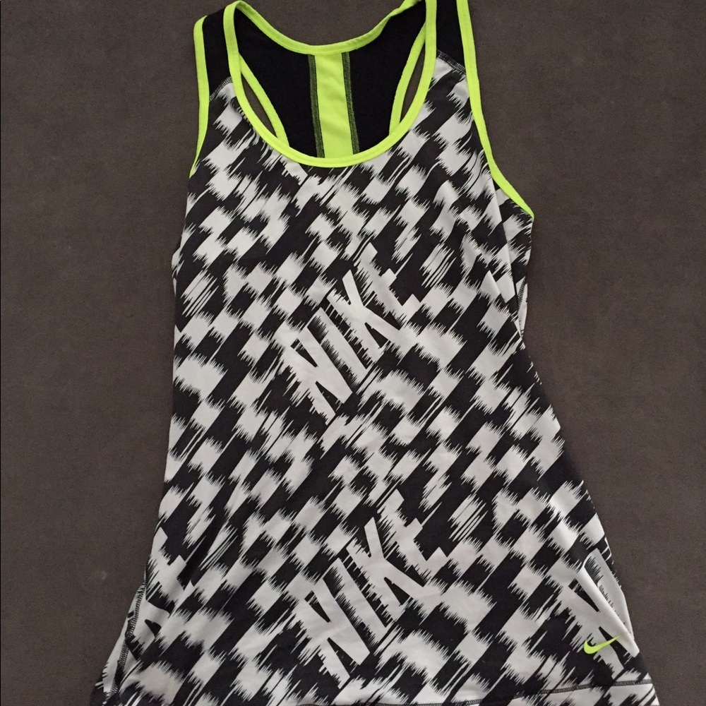 DRI FIT NIKE Tank
