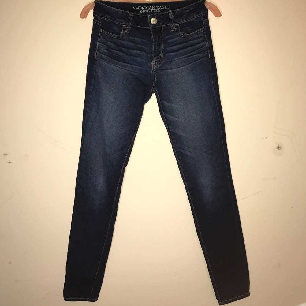 American Eagle high-rise superstretch size two(2)