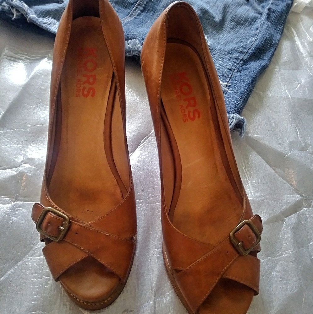 MICHAEL KORS Heels All Leather Block Tan Heels 9M