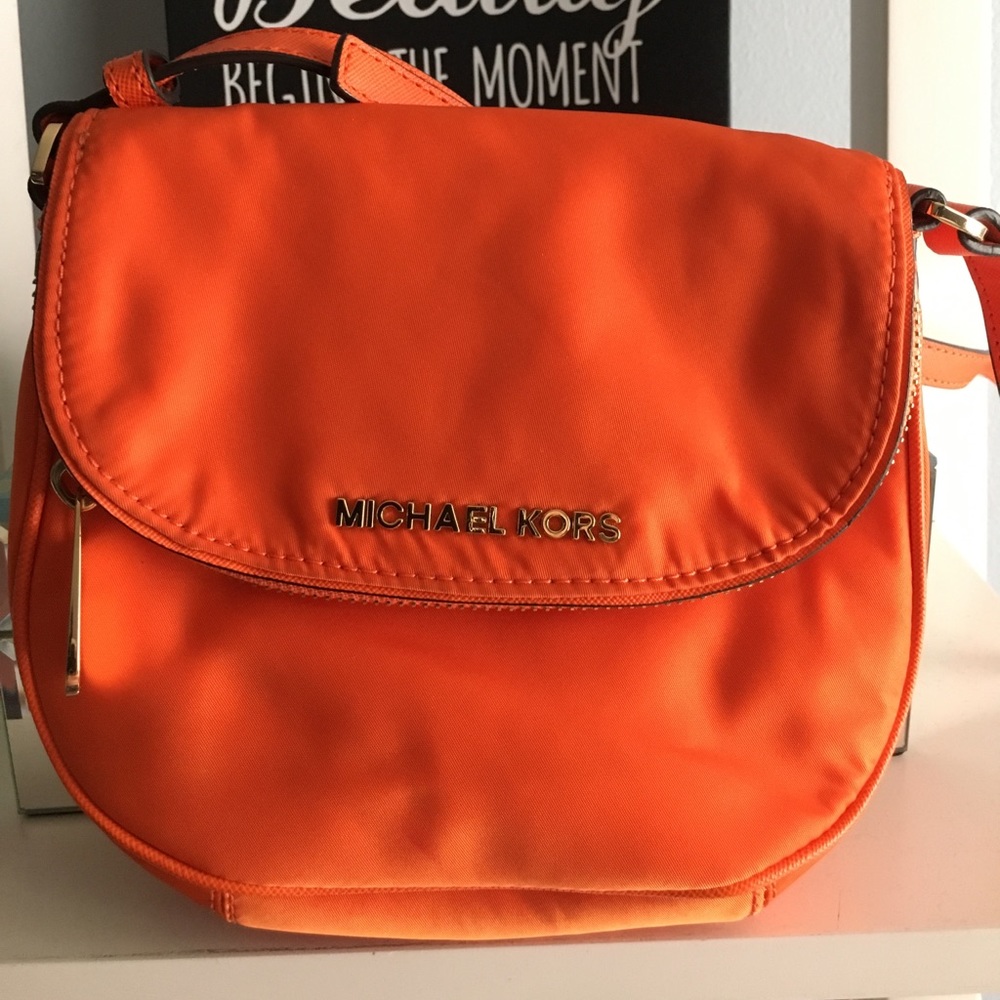 Crossbody bag
