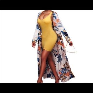 White floral kimino. XL fits like a S/M