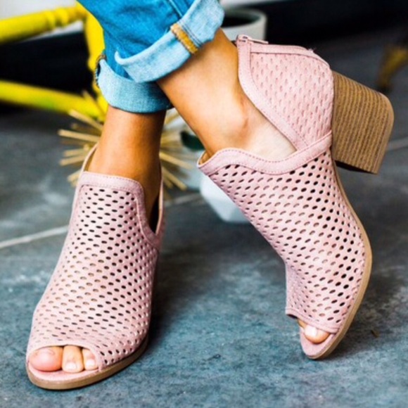 EMMA ANKLE BOOTIE - Picture 4 of 5