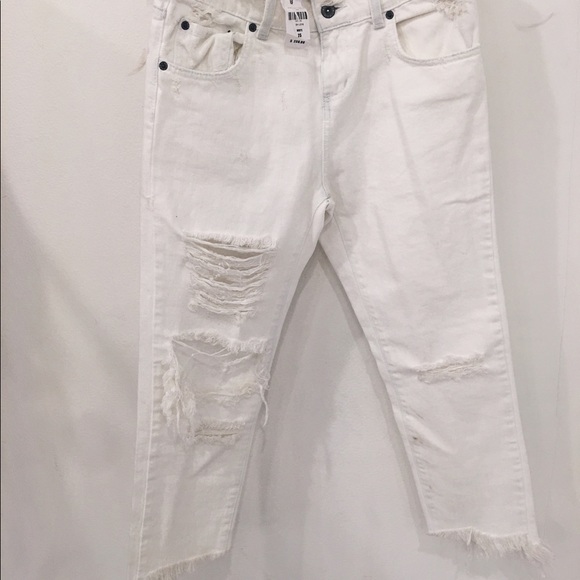 ◾️NEW!◾️ white distressed denim jeans from LF - Picture 2 of 4