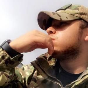 Meet your Posher, Red