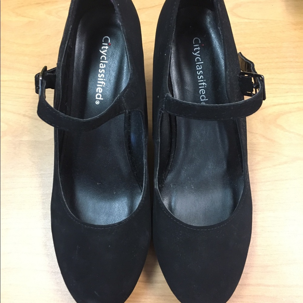 Cityclassified Black Mary Janes 8.5