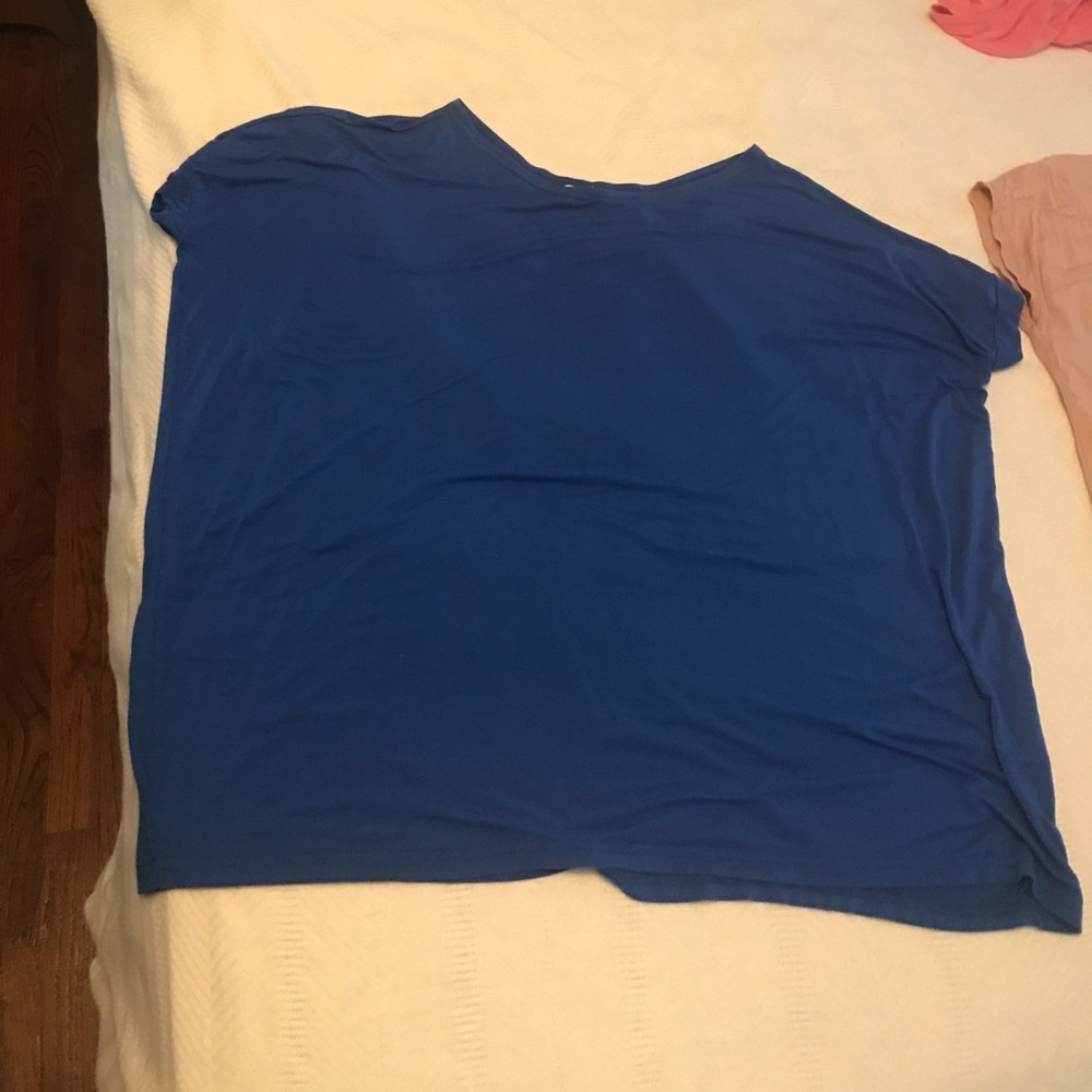 Blue & nude piko shirts size small