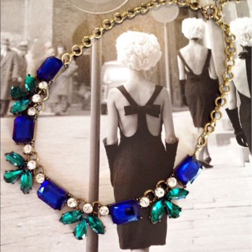 Emerald green and blue necklace