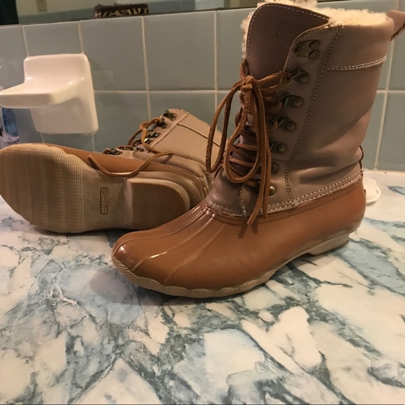 Woman's Sperry Top-Sider waterproof boots - Picture 5 of 5