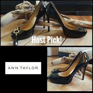 ♨HP!♨ Ann Taylor Black Patent Leather Heels EUC
