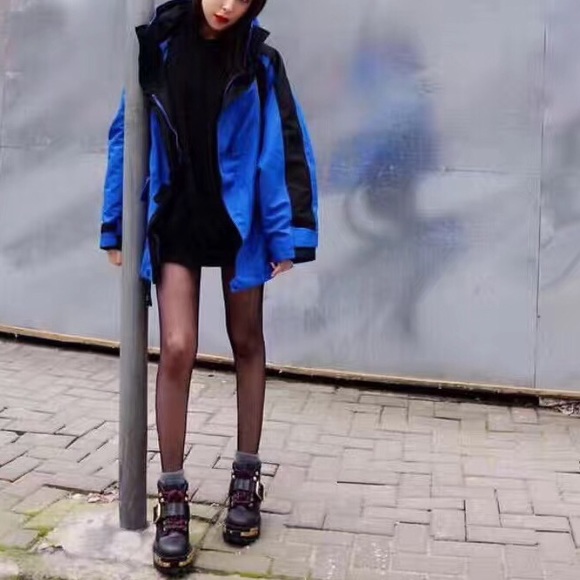 balenciaga oversized coat