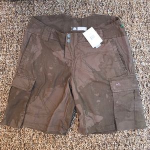 Women's Cargo shorts (A16)