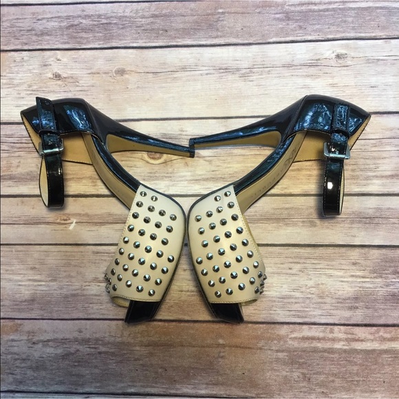 Sold! - Picture 3 of 8