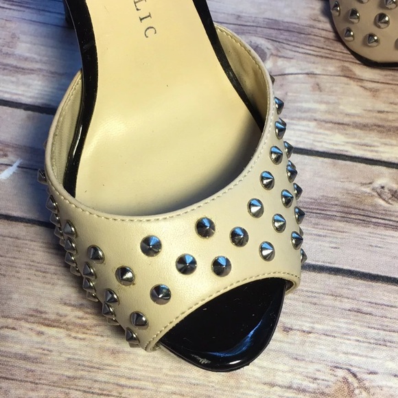 Sold! - Picture 8 of 8