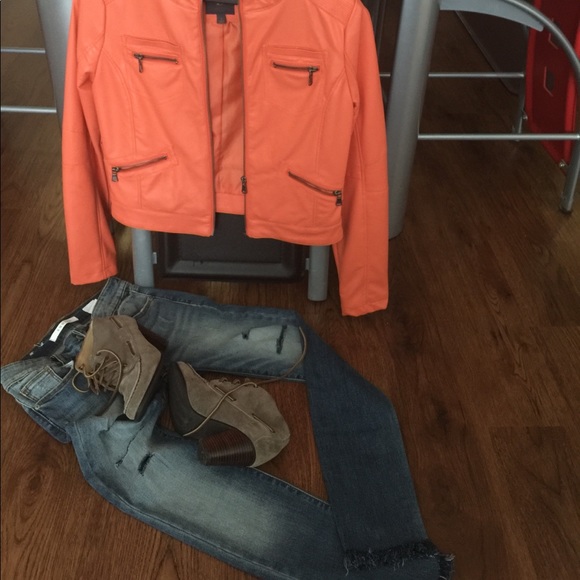 Orange jacket - Picture 3 of 3