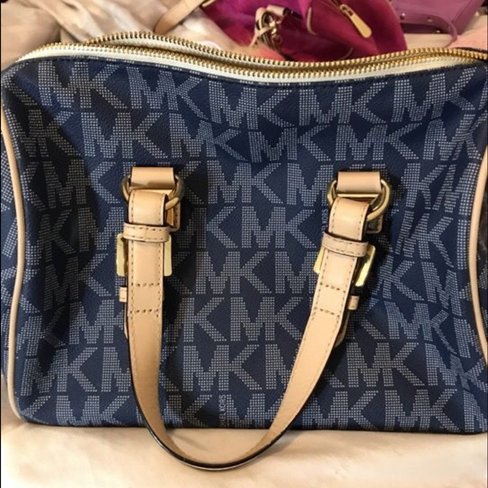 MICHEAL KORS BLUE BAG