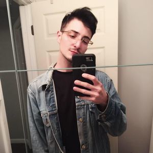 Meet your Posher, Alec