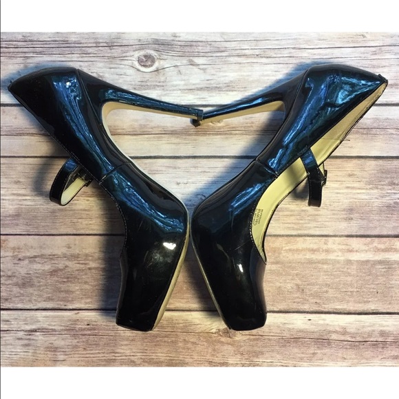 Sold! - Picture 2 of 6