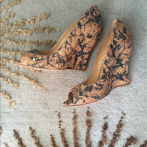 Oscar de la Renta Wedges - Picture 3 of 7