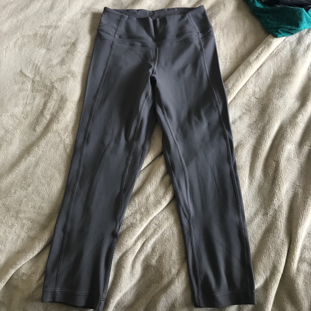Lululemon Pushing Limits Crop