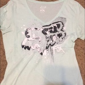 Woman's Fox v-neck