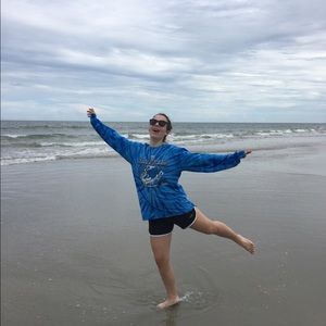 Meet your Posher, Ella