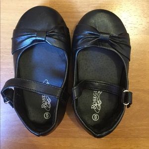 New black baby flats