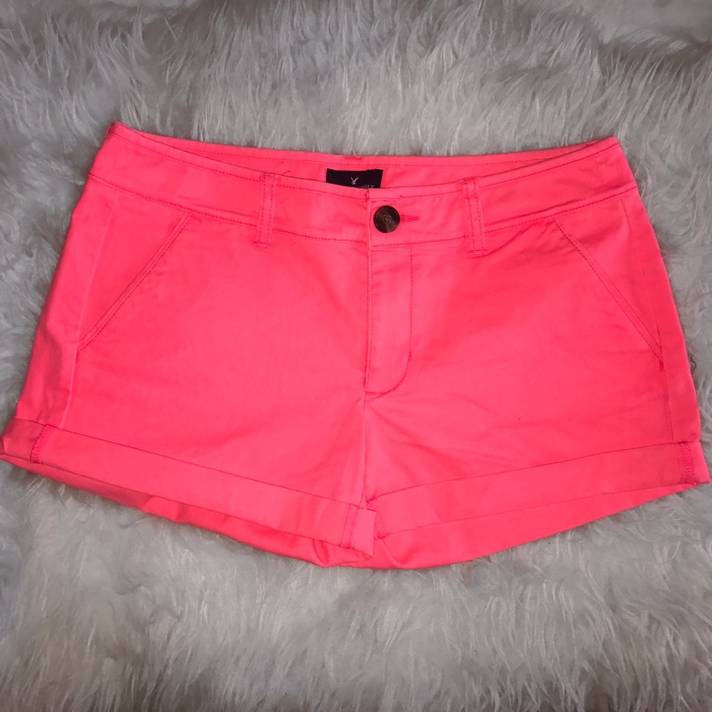 AMERICAN EAGLE Bright Pink shorts