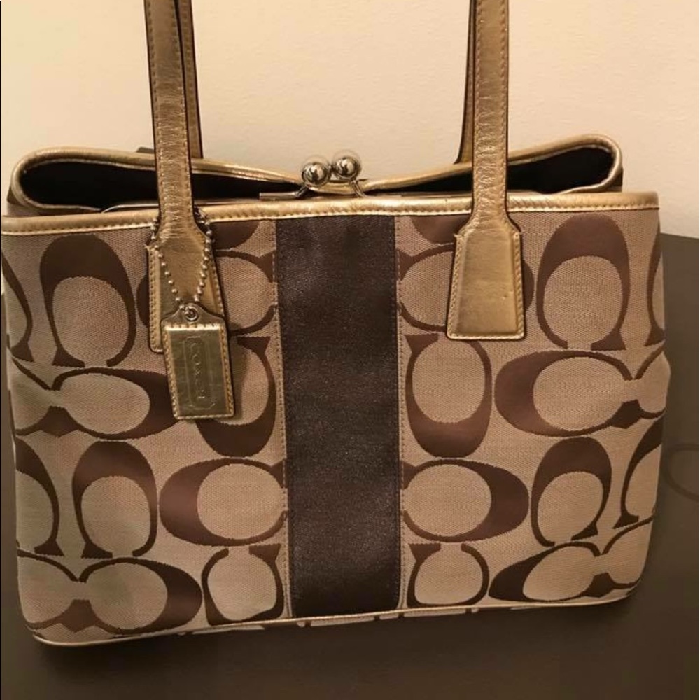 Coach purse great condition