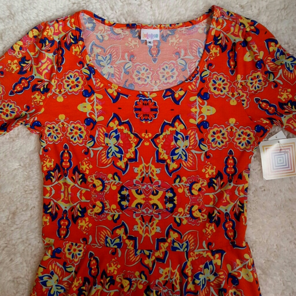 NWT Lularoe Nicole XL dress.