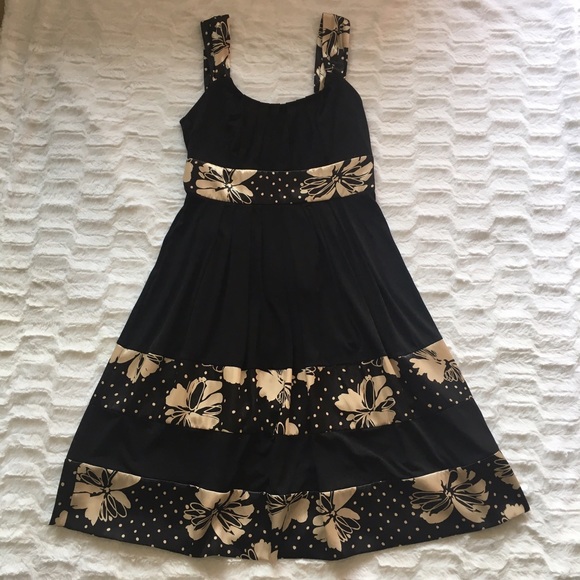 🍄Maggie Botique Black dress🍄 - Picture 1 of 8