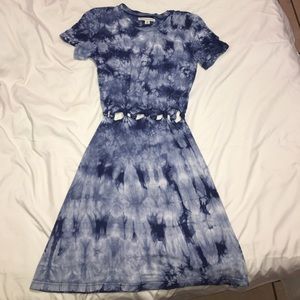 blue tie-dye dress