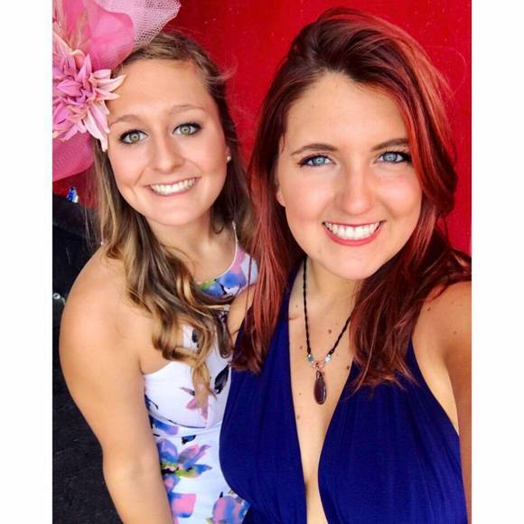 Meet your Posher, Alexis - Picture 1 of 1