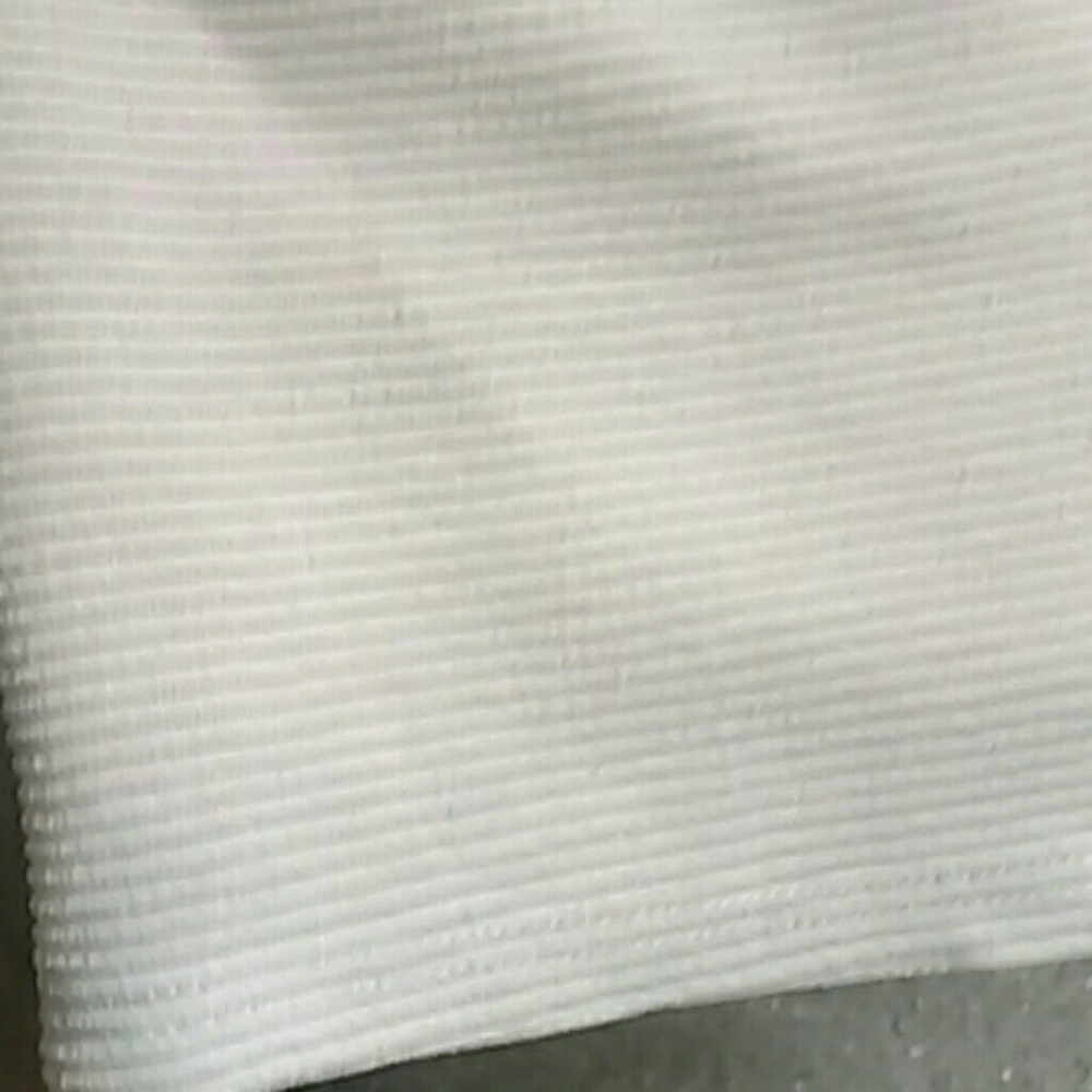 White Ribbed Crop Top - Picture 2 of 4