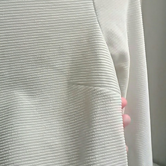 White Ribbed Crop Top - Picture 3 of 4