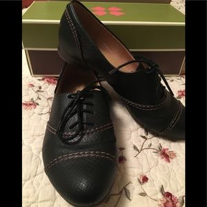 Naturalizer N5 Comfort Black printed snake loafers