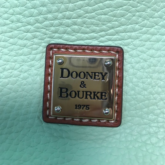 Dooney & Bourke Pebble Grain Crossbody - Picture 4 of 6