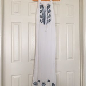 Madewell white maxi dress w/ blue embroidery.