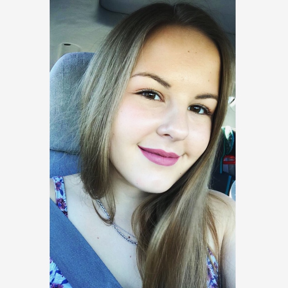 Meet your Posher, Madison