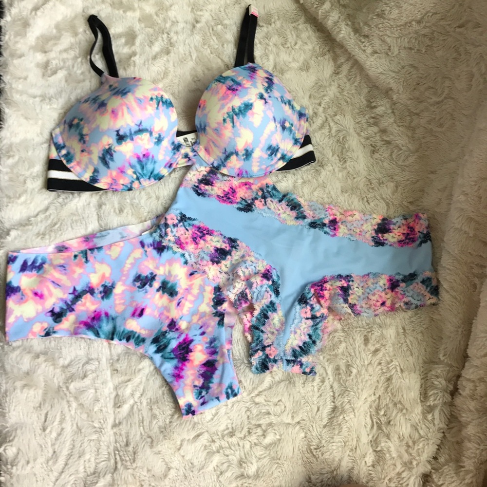 Vs pink bra and panties set