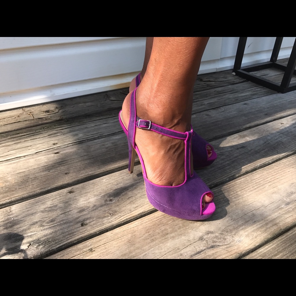 ELLE Purple Heels