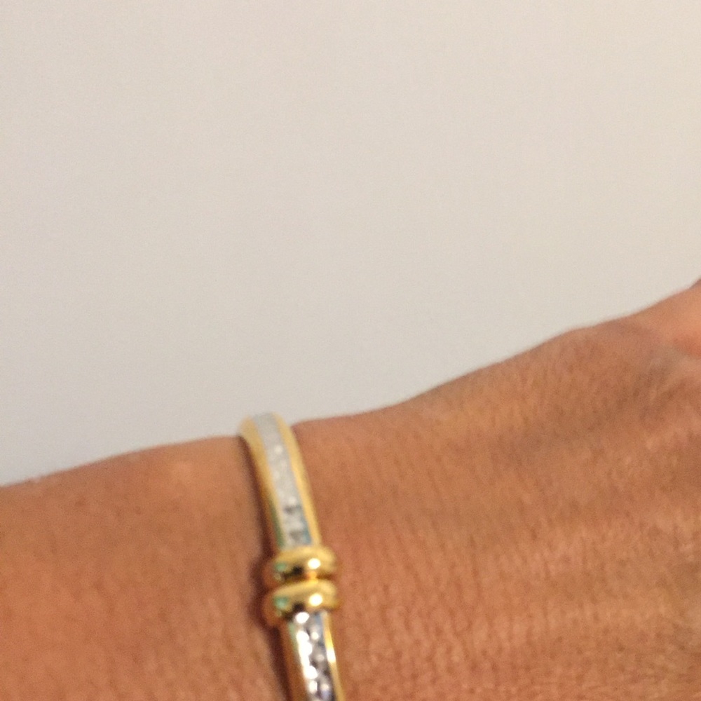 Beautiful gold bracelet