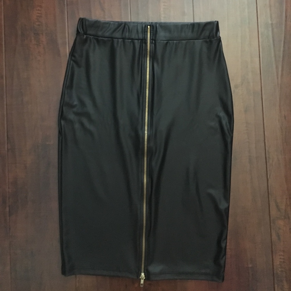 Faux leather skirt