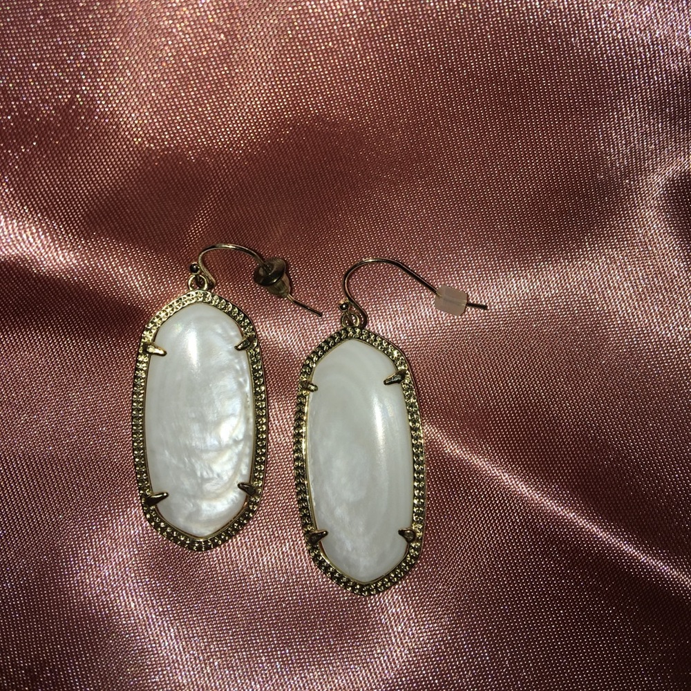 Kendra Scott Elle Mother of Pearl Earrings