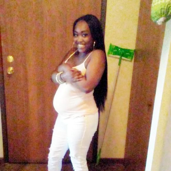 Meet your Posher, Shandalaya - Picture 1 of 1