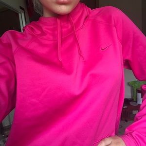 NIKE THERMA-FIT WOMENS SWEATSHIRT