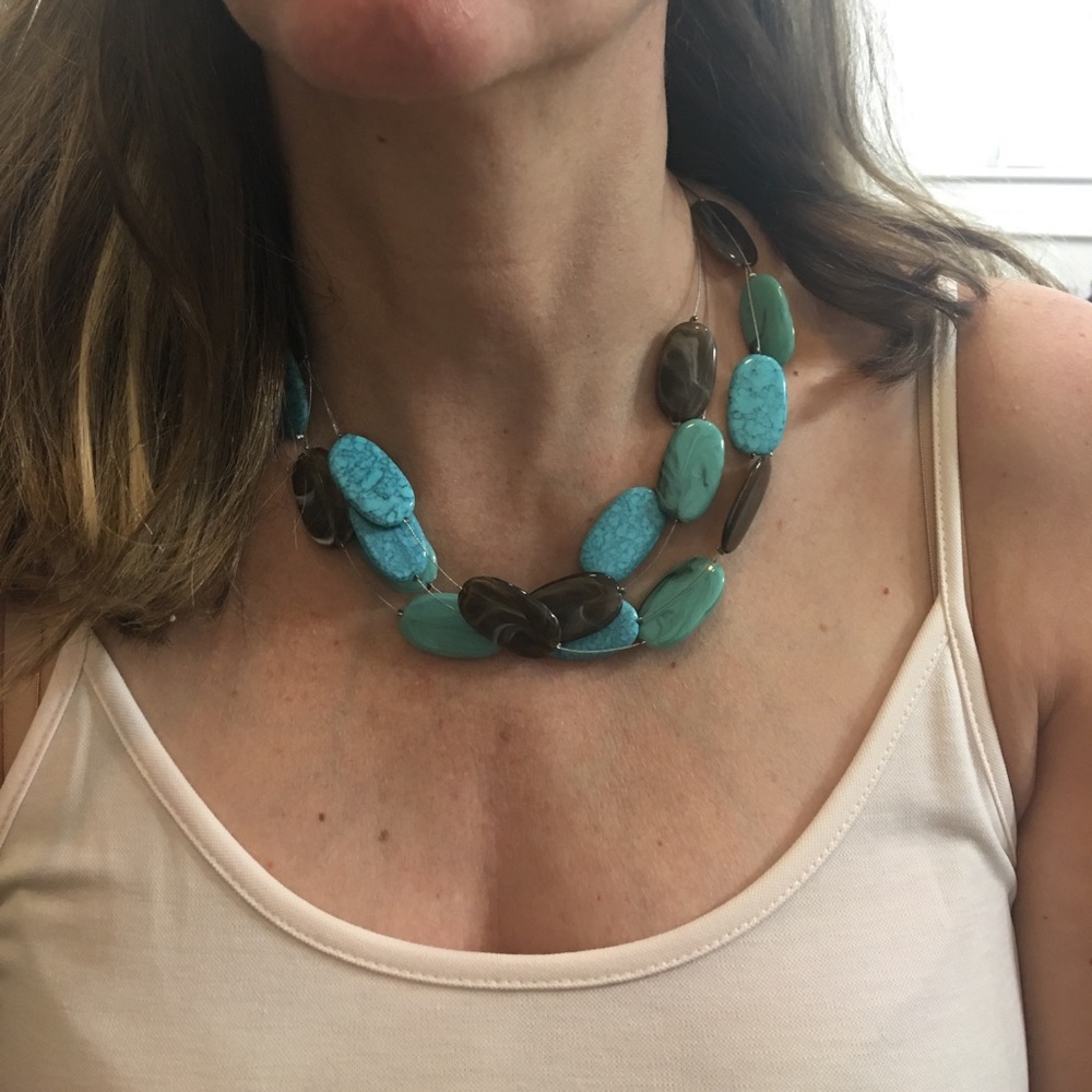 Turquoise and brown beads statement necklace